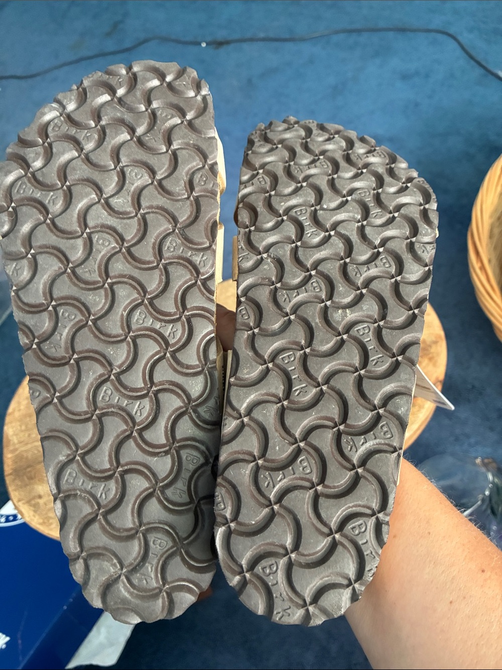 NEW! Birkenstock Franca leather sandals with injected rivets in sandcastle - Picture 12 of 14